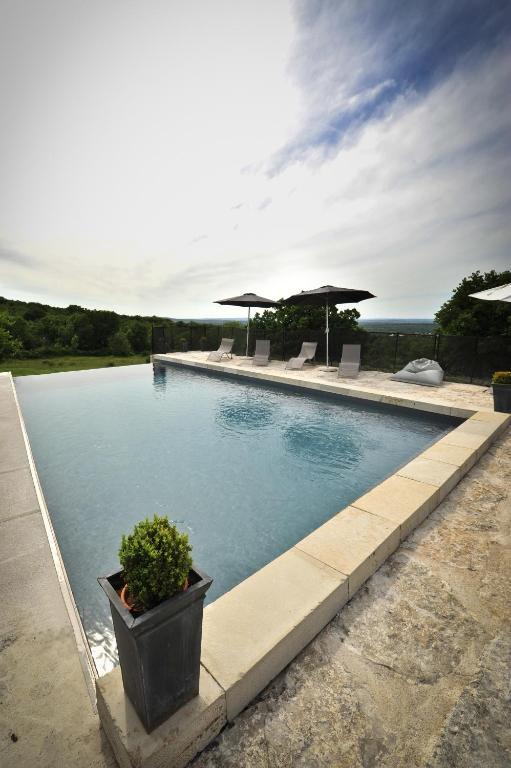 Gite 8 Pers Du Chateau De Cantecor Alvignac Bilik gambar